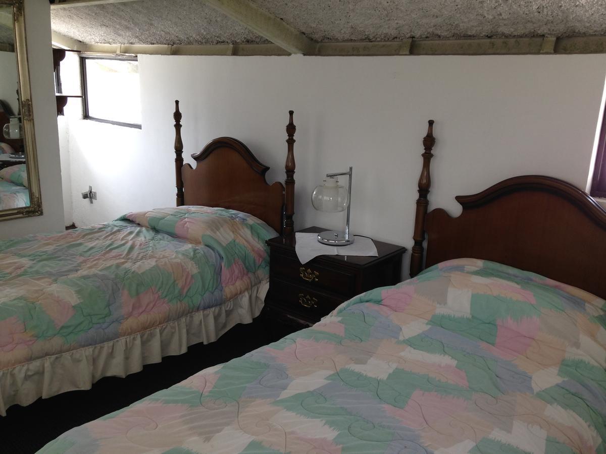 Mansion Samzara Hosteleria Sangolqui Exterior photo