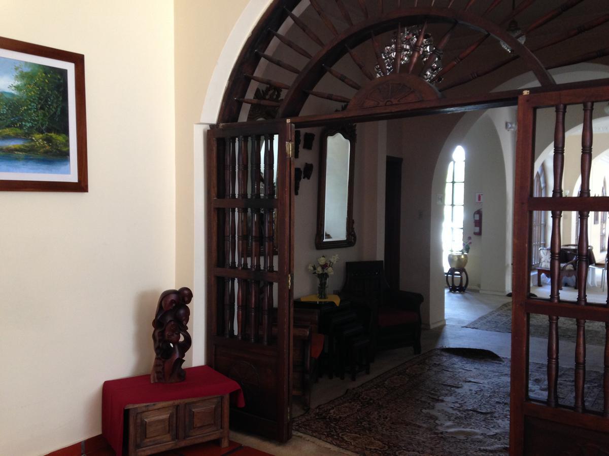 Mansion Samzara Hosteleria Sangolqui Exterior photo